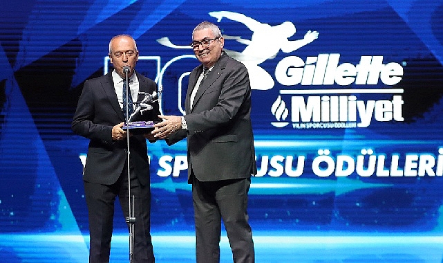 Türkiye Bisiklet Federasyonu 70.Gillette Milliyet Yılın Sportmeni Ödülleri’nde “Erdoğan Demirören Büyük Ödülü’ne” layık görüldü