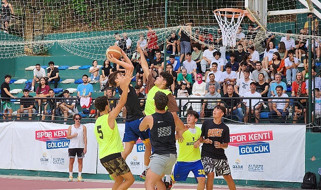 Gölcük Belediyesi yaz spor aktiflikleri kapsamında Değirmende kıyısı 2-3-4 Ağustos tarihlerinde tekrar Sokak Basketbolu Turnuvası heyecanına mesken sahipliği yapacak