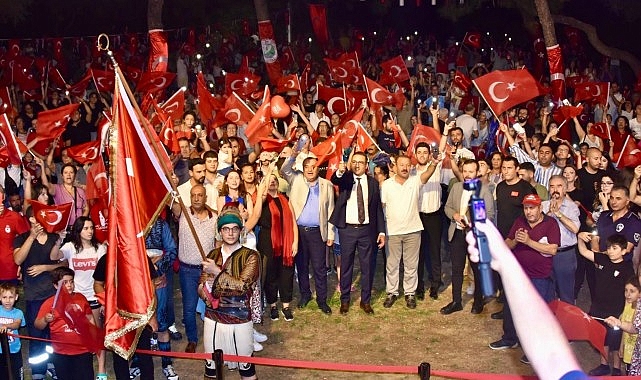 Balçova’da mükemmel Zafer Bayramı Coşkusu