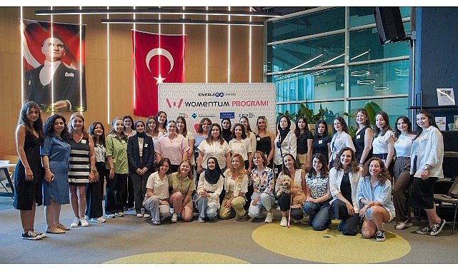 Womentum Programı, Bayan Öğrencilere Meslek Seyahatlerinde Takviye Olmaya Devam Ediyor