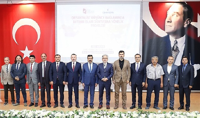 Oryantalist Fikir Bağlamında Batı Siyasetleri Tartışılıyor