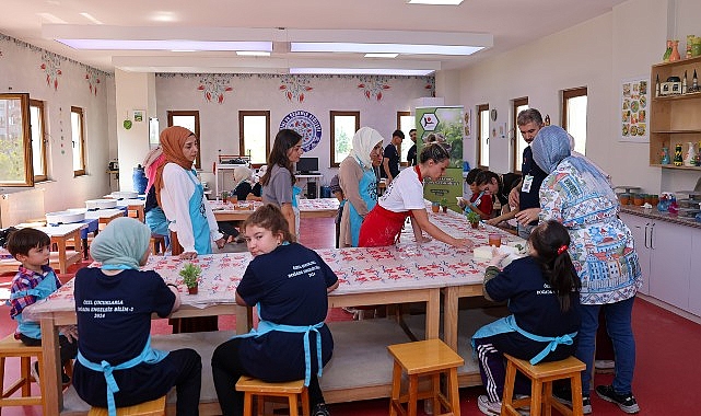Özel çocuklar Selçuklu Sanat Tasarım Atölyesi’nde aktiflik yaptı.