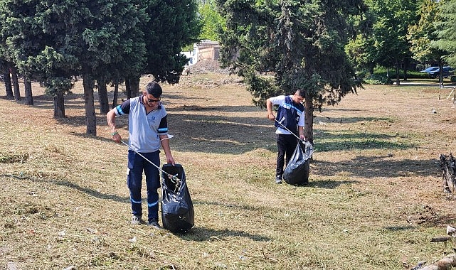 Park ve bahçelerde sonbahar paklığı