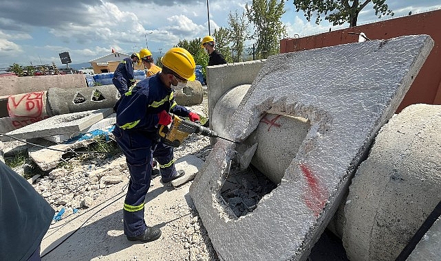 Ulaşımpark çalışanına kurtarma ve yangın eğitimi