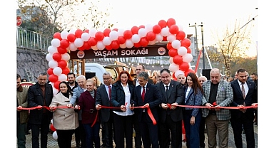 Gemlik’te “Yaşam Sokağı” Açıldı